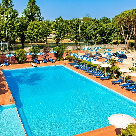 Hotel Caravelle チェゼナーティコ エクステリア 写真